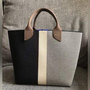 Rothy’s petite lightweight tote in Black Portobello Strip